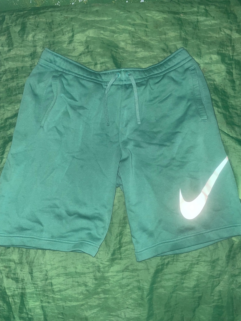 Nike Sportswear shorts Green size XL